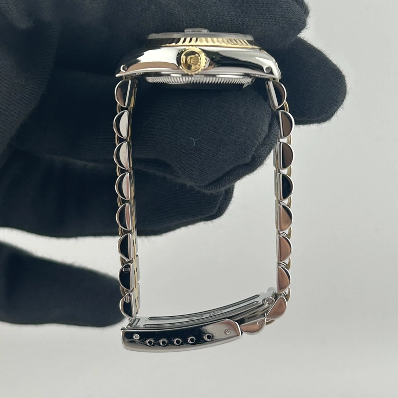 Rolex Datejust Lady Champagne Stick Dial on D Link Jubilee Bracelet Ref. 69173 1992 view 5
