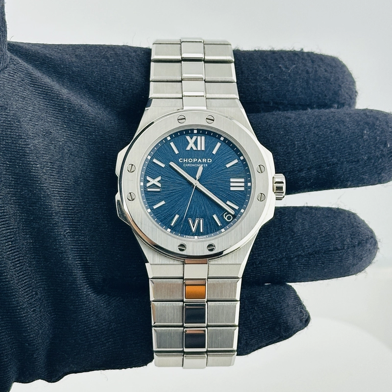Chopard Alpine Eagle Blue Dial on Stainless Steel Bracelet Ref. 298600-3001 Card 2023 view 2