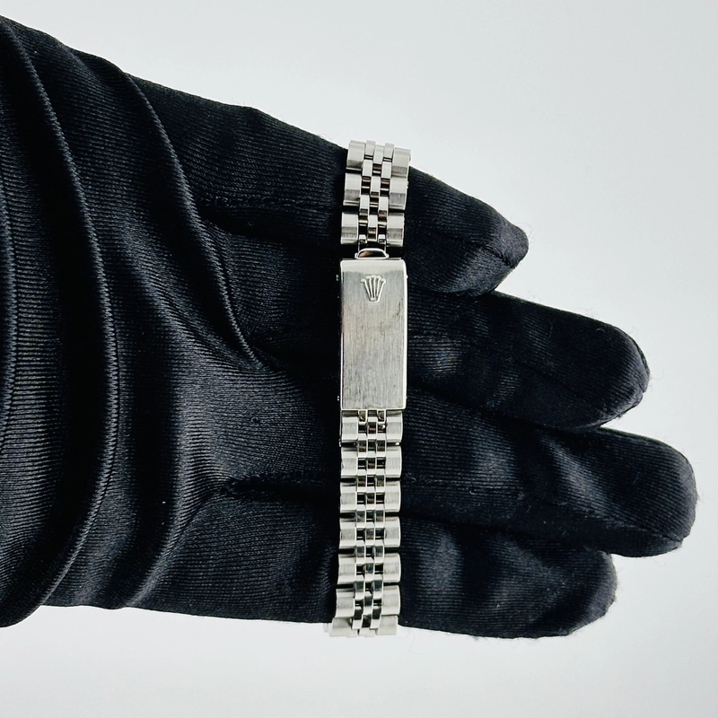 Rolex Datejust Lady Silver Stick Dial on D Link Jubilee Ref. 69174 Papers 1992 view 4