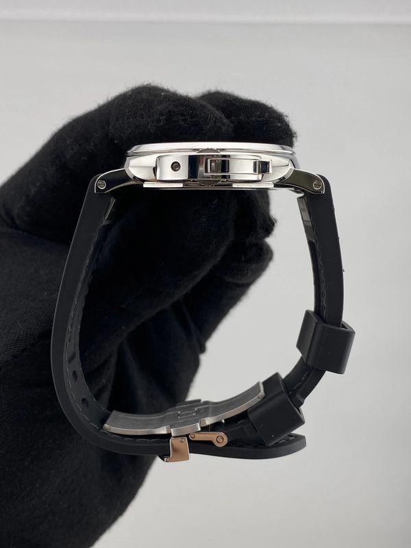 Panerai Luminor Due Luna Rossa White Matte Dial on Rubber/Textile Ref. PAM01673 Complete 2026 view 6