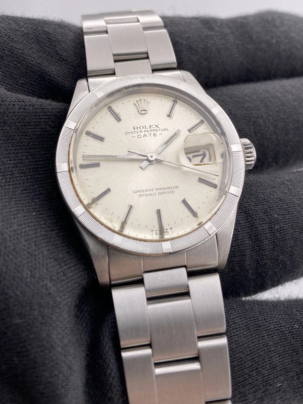 Rolex Oyster Perpetual Date Silver Index Dial on Oyster Ref. 1501 1971 view 3