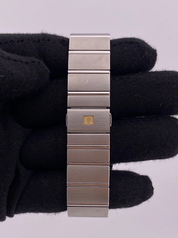 Omega Constellation Silver Dial on Stainless Steel Bracelet Ref. 123.15.35.20.02.001 Complete 2021 view 4