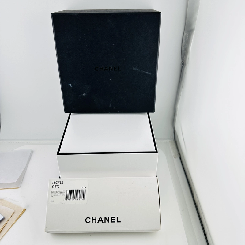 Chanel Boyfriend White Dial on Leather Ref. H0001 view 8