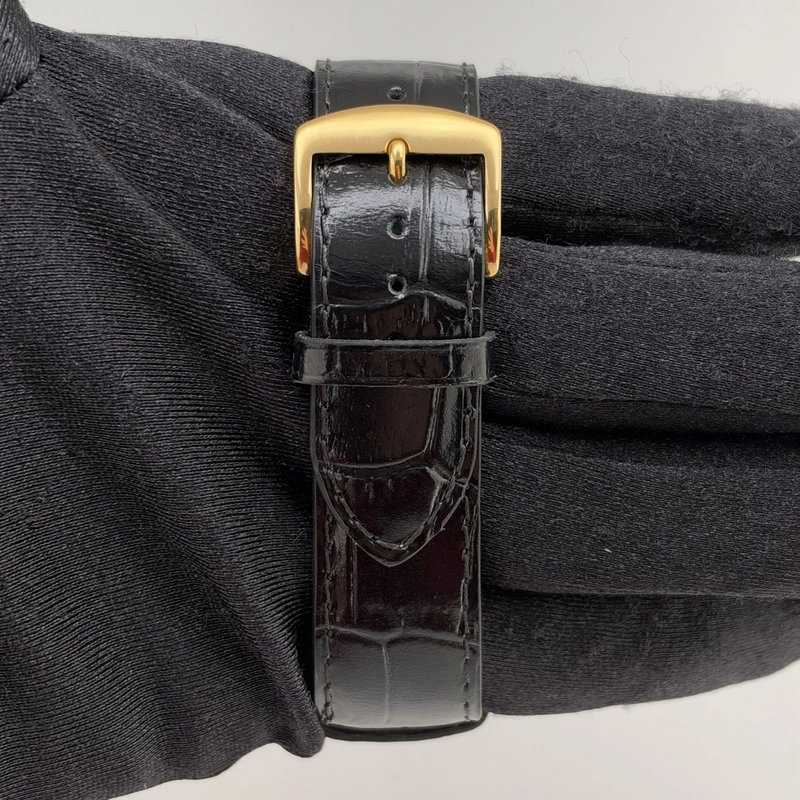 Rolex Datejust 36 Champagne Stick Dial on Generic Leather Strap Ref. 16233 1988 view 3