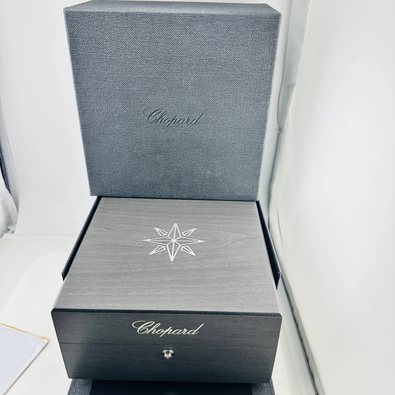 Chopard Alpine Eagle Blue Dial on Stainless Steel Bracelet Ref. 298600-3001 Card 2023 view 9