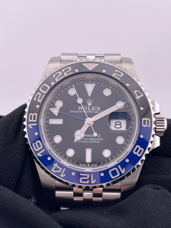 Rolex GMT-Master II Batgirl Black Dial on Jubilee Ref. 126710BLNR Card 2024 view 3
