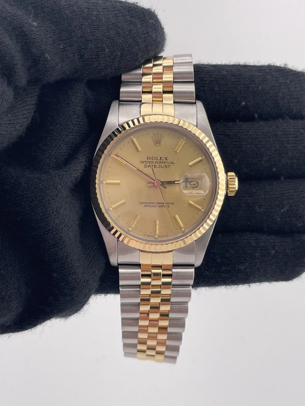 Rolex Datejust Champagne Stick Dial on Jubilee Ref. 16013 1987 view 2