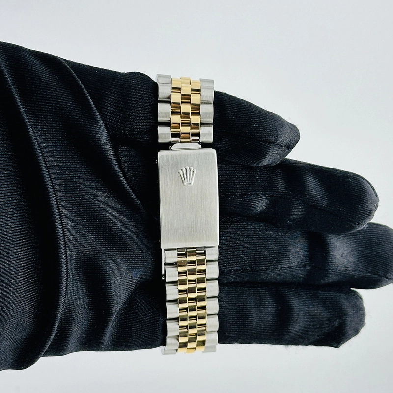 Rolex Datejust Champagne Diamond Factory Dial on D Link Jubilee Bracelet Ref. 16233G 1991 view 4