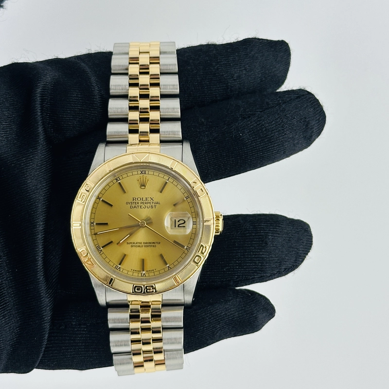 Rolex Datejust Champagne Stick Dial on D Link Jubilee Bracelet Ref. 16263 1991 view 2