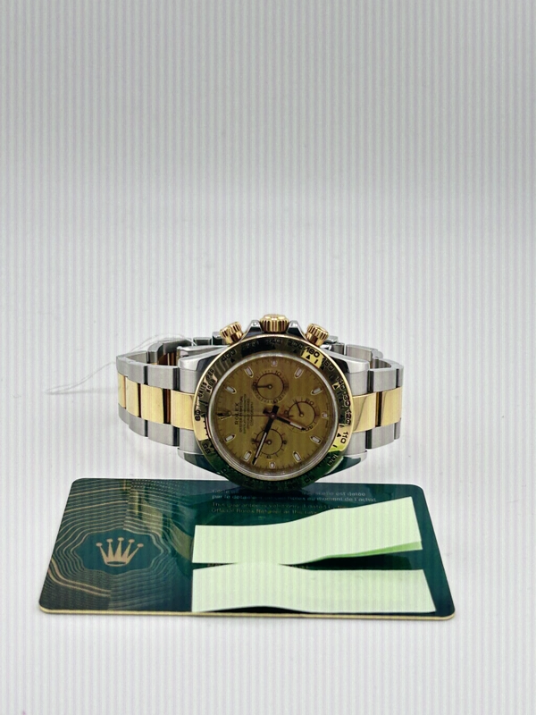 Rolex Daytona Champagne Index Dial on Oyster Ref. 116503 Card 2021 view 7