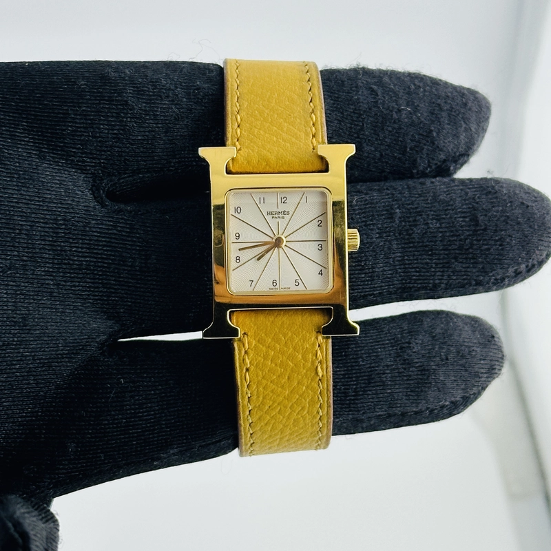 Hermes H White Dial on Leather Ref. HH1.201