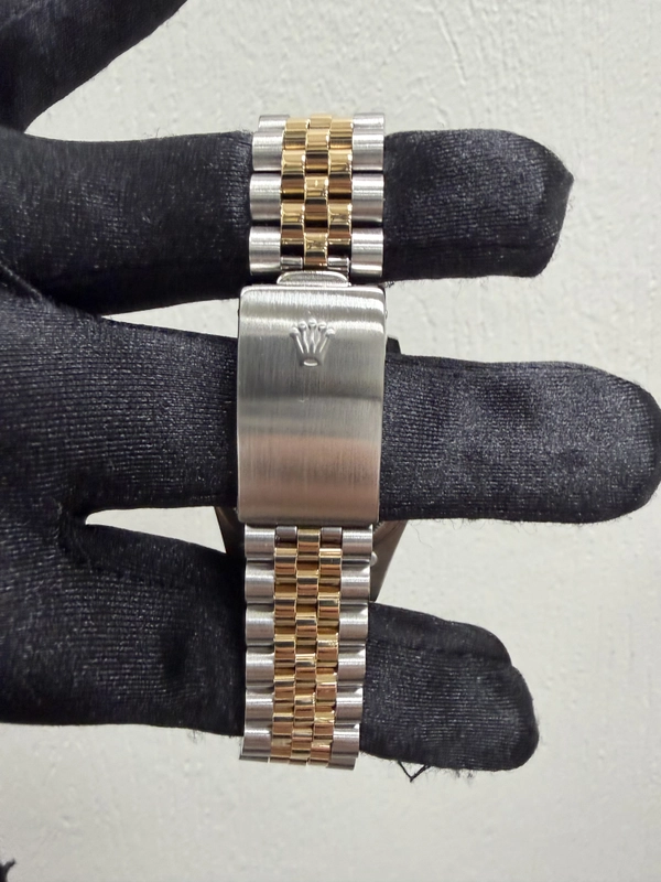 Rolex Datejust Gold Anniversary Diamond Dial Dial on Jubilee Ref. 16233G 1995 view 3