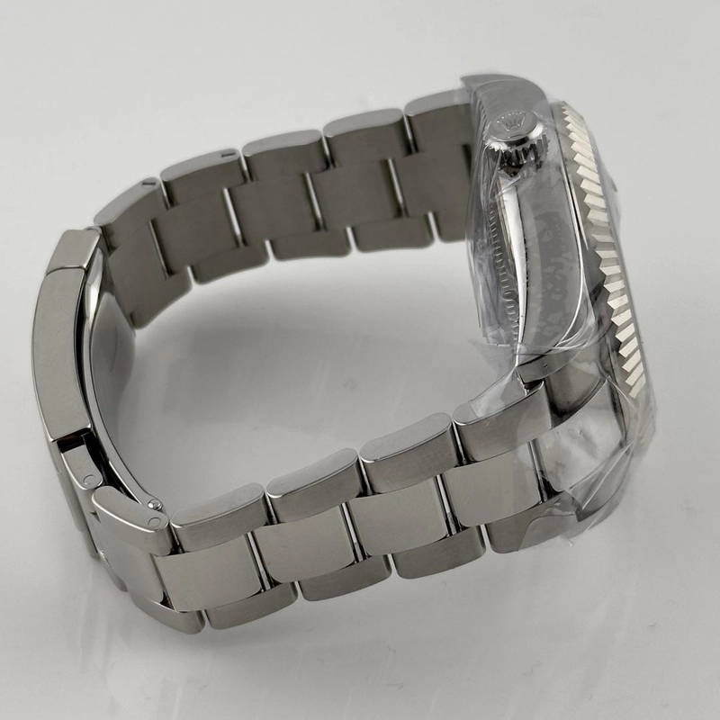 Rolex Sky Dweller Black Dial on Oyster Ref. 326934 Card 2018 view 3