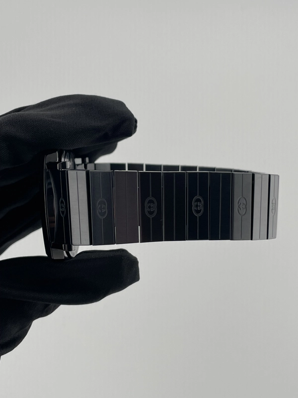Gucci Gucci Grip Black Dial on Steel Bracelet Ref. YA157429 with Box view 5