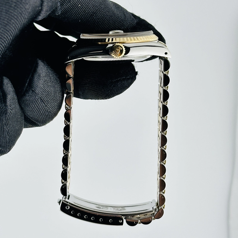 Rolex Datejust Champagne Stick Dial on D Link Jubilee Bracelet Ref. 16233 1991 view 6