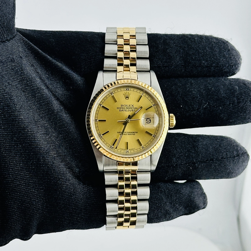 Rolex Datejust Champagne Stick Dial on D Link Jubilee Bracelet Ref. 16233 1996 view 2