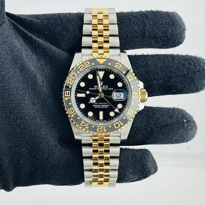Rolex GMT-Master II “Bumblebee”, “Zombie” Black Dial on Jubilee Ref. 126713GRNR Complete 2025 view 3