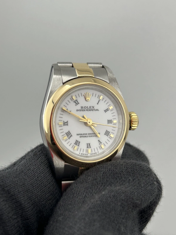 Rolex Oyster Perpetual White Roman Dial on Oyster Bracelet Ref. 67183 1996 view 3