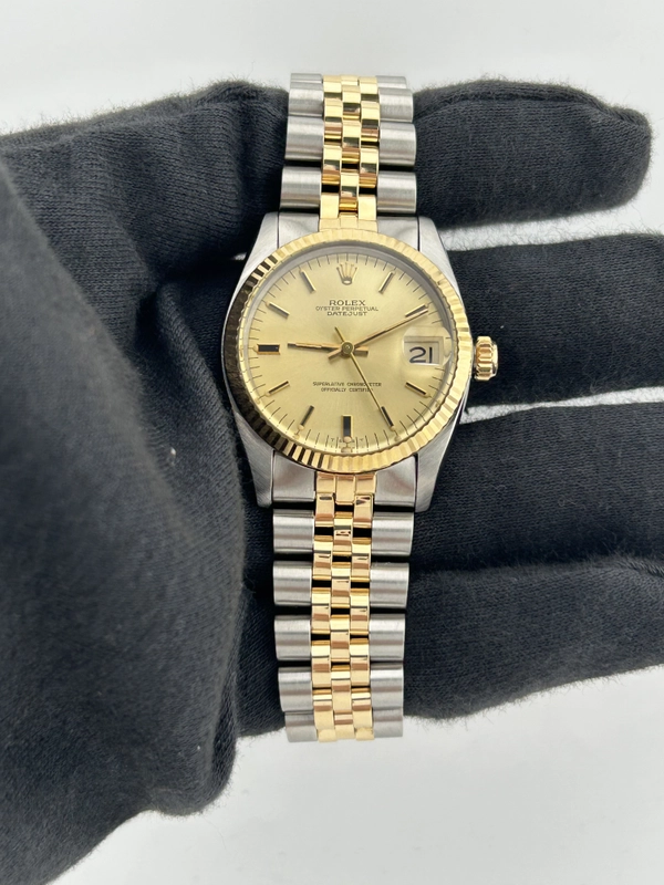 Rolex Datejust Champagne Stick Dial on D Link Jubilee Bracelet Ref. 6827 1984 view 2