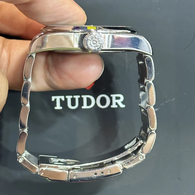 Tudor Black Bay Blue Dial on Stainless Steel Bracelet Ref. M79540-0004 with Box view 7