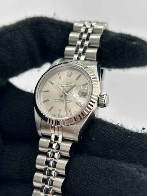 Rolex Datejust Lady Silver Stick Dial on Jubilee Ref. 69174 Papers 1991 view 3