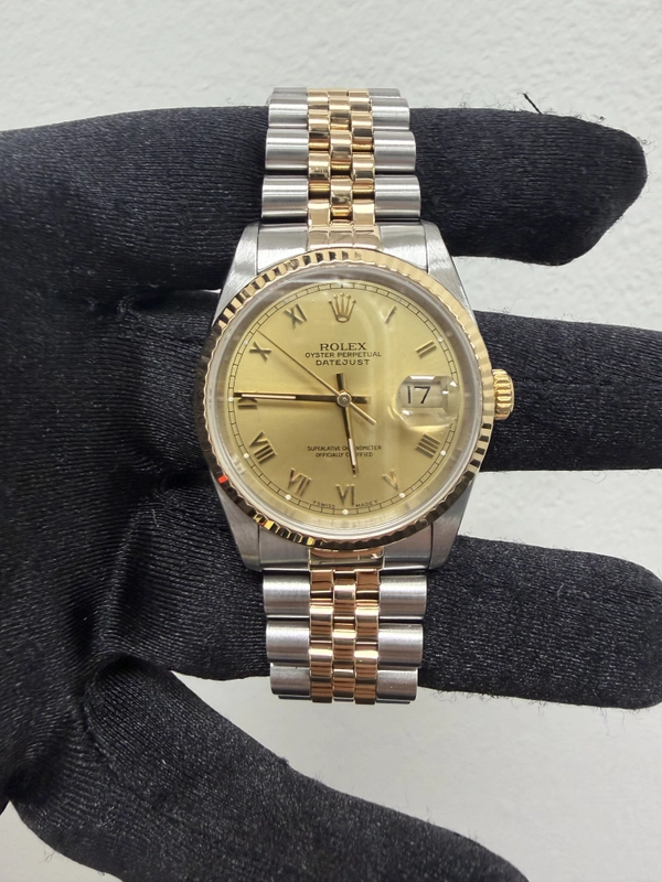 Rolex Datejust 36 Champagne Roman Dial on Jubilee Ref. 16233 1996