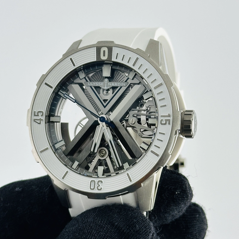 Ulysse Nardin Diver X Skeleton Gray Skeleton Dial on Rubber Ref. 3723-170-1A Card 2023 view 3