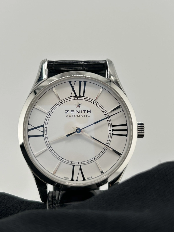 Zenith Elite Ultra Thin Lady White Dial on Black Leather Strap Ref. 03.2310.679 view 3