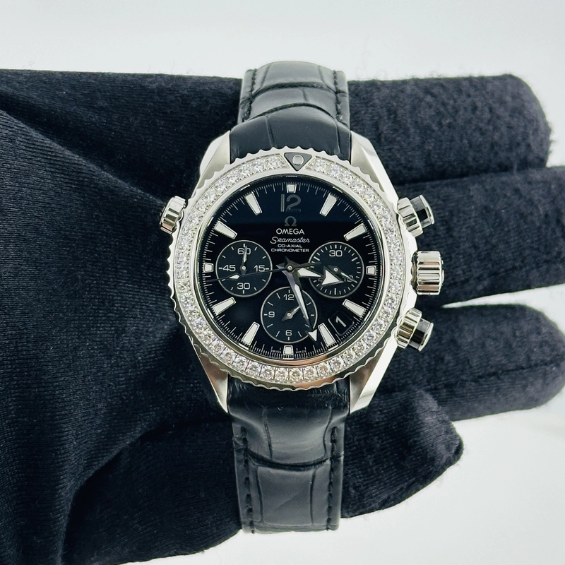 Omega Planet Ocean 600M Black Dial on Leather Band Ref. 222.18.38.50.01.001 Card Open Date view 2