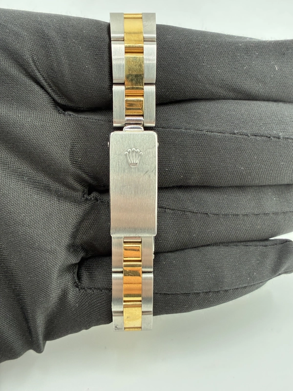 Rolex Lady-Datejust Champagne/Gold Stick Dial on Oyster Bracelet Ref. 69173 1989 view 4