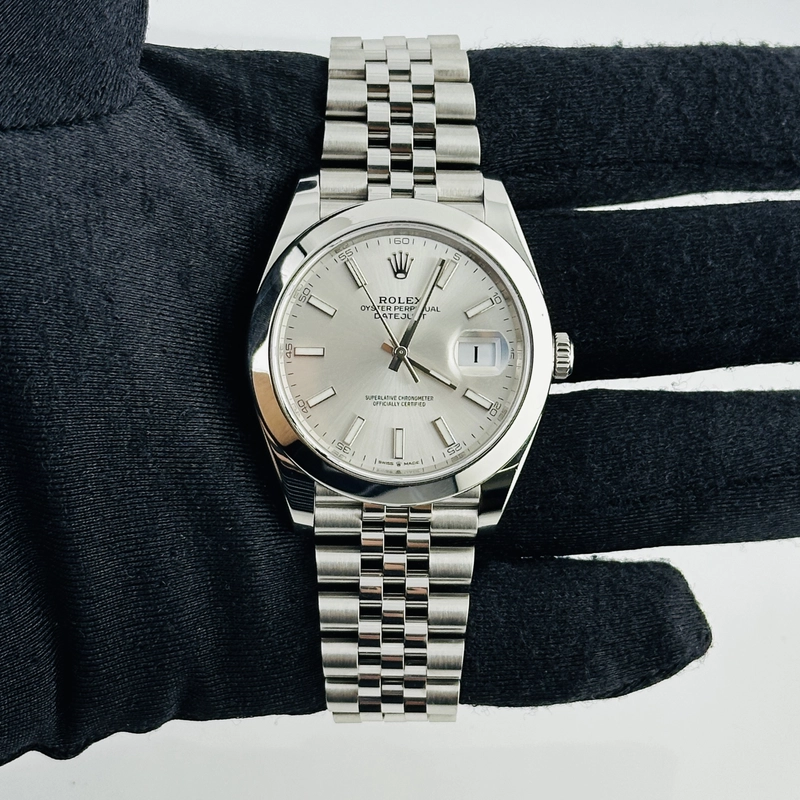 Rolex Datejust Silver Index Dial on Jubilee Ref. 126300 Card 2018 view 2