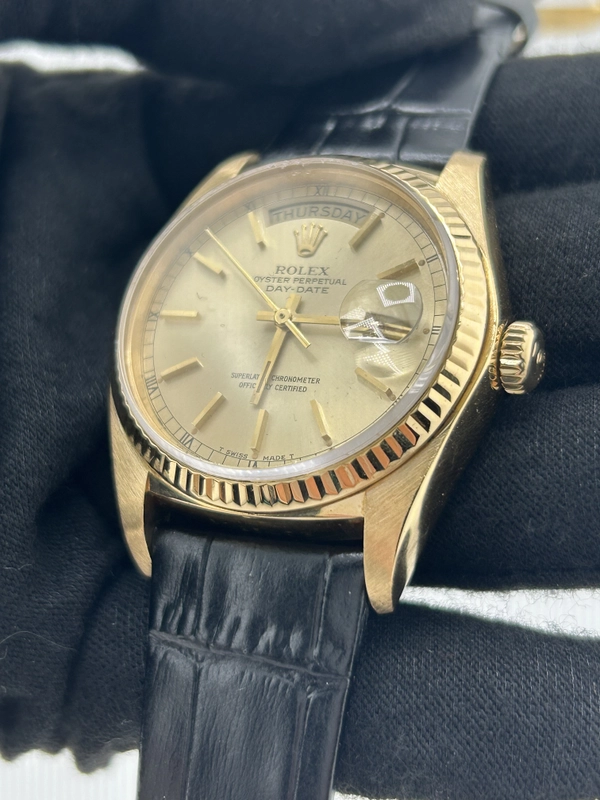 Rolex Day Date 36 Champagne Stick Dial on Generic Black Leather Strap Ref. 18038 1984 view 3
