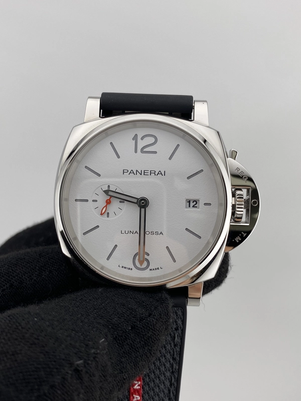Panerai Luminor Due Luna Rossa White Matte Dial on Rubber/Textile Ref. PAM01673 Complete 2026 view 3