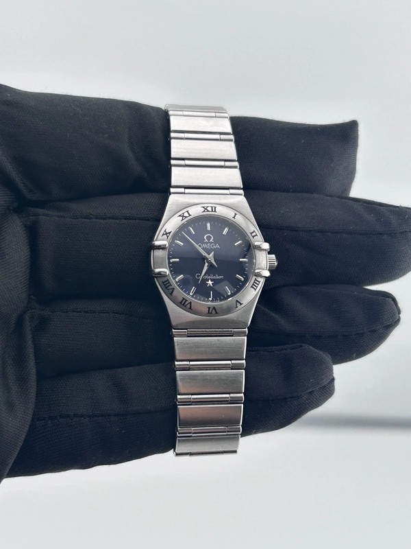 Omega Constellation Navy Gray Dial on Stainless Steel Ref. 1562.40 Card 2008 view 2