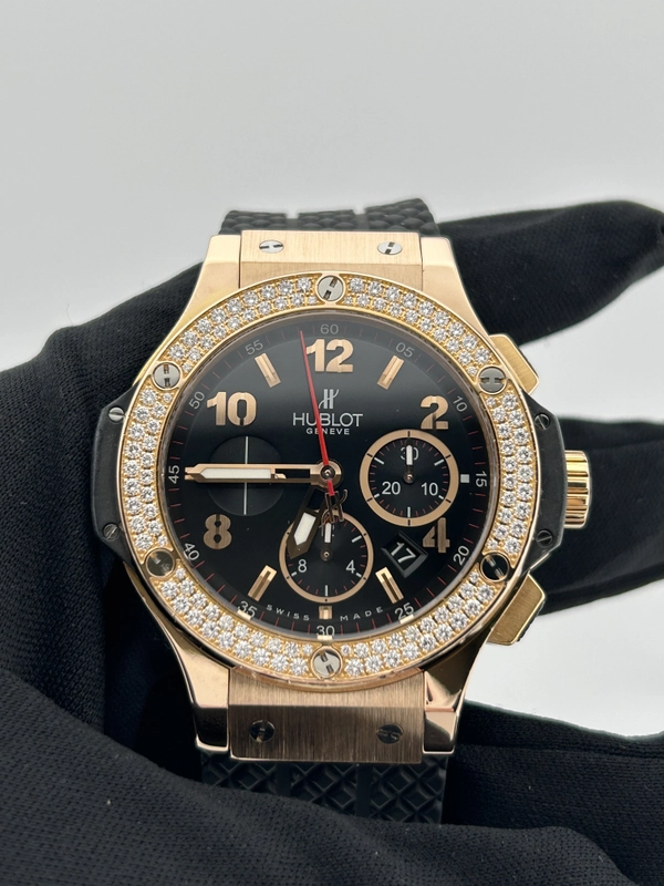 Hublot Big Bang Red Gold Black Dial on Rubber Strap Ref. 301.PX.130.RX.114 view 3