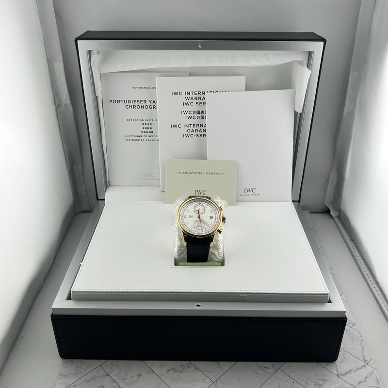Iwc Portugieser Yacht Club White Arabic Numerals Dial on Rubber Strap Ref. IW390501 Card 2014 view 7