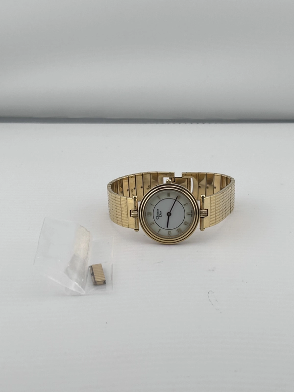 Christian Dior Classic Roman Numerals Dial on Stainless Steel Ref. 3052 view 6