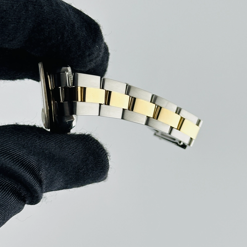 Rolex Datejust Am Champagne Roman Dial on Oyster Bracelet Ref. 69163 1996 view 5