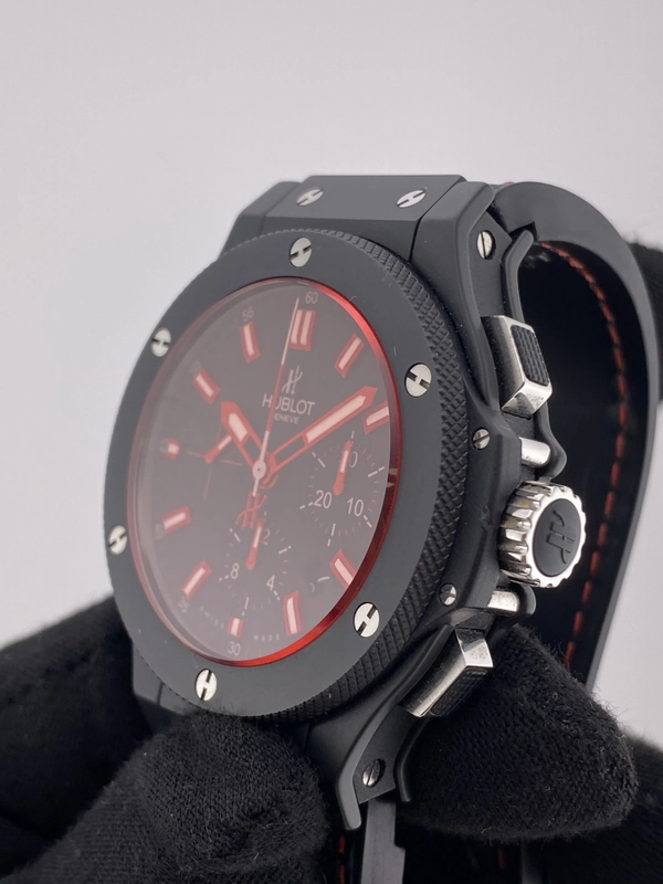 Hublot Big Bang Black Dial on Leather Strap Ref. 301.CI.1123.GR with Box view 3