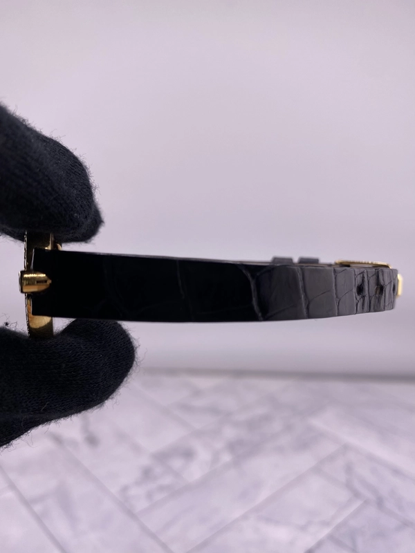 Chopard Happy Diamond Champagne Dial on Leather Ref. 20/3957 view 5