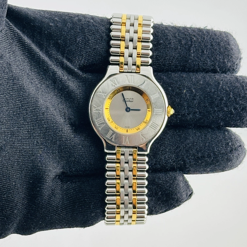 Cartier Must 21 Silver Dial on 2 Tone Bracelet Ref. 1330 / W10074F4 view 2