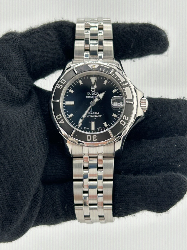 Tudor Prince Date Hydronaut Black Dial on Stainless Steel Bracelet Ref. 85190 view 2