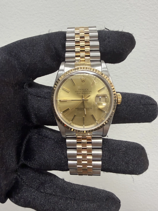 Rolex Datejust Champagne Stick Dial on D Link Jubilee Ref. 16233 Papers 1992 view 2