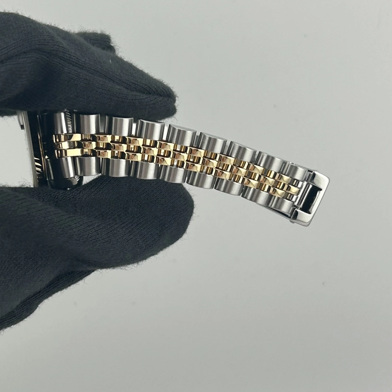 Rolex Datejust Lady Champagne Stick Dial on D Link Jubilee Bracelet Ref. 69173 1992 view 4