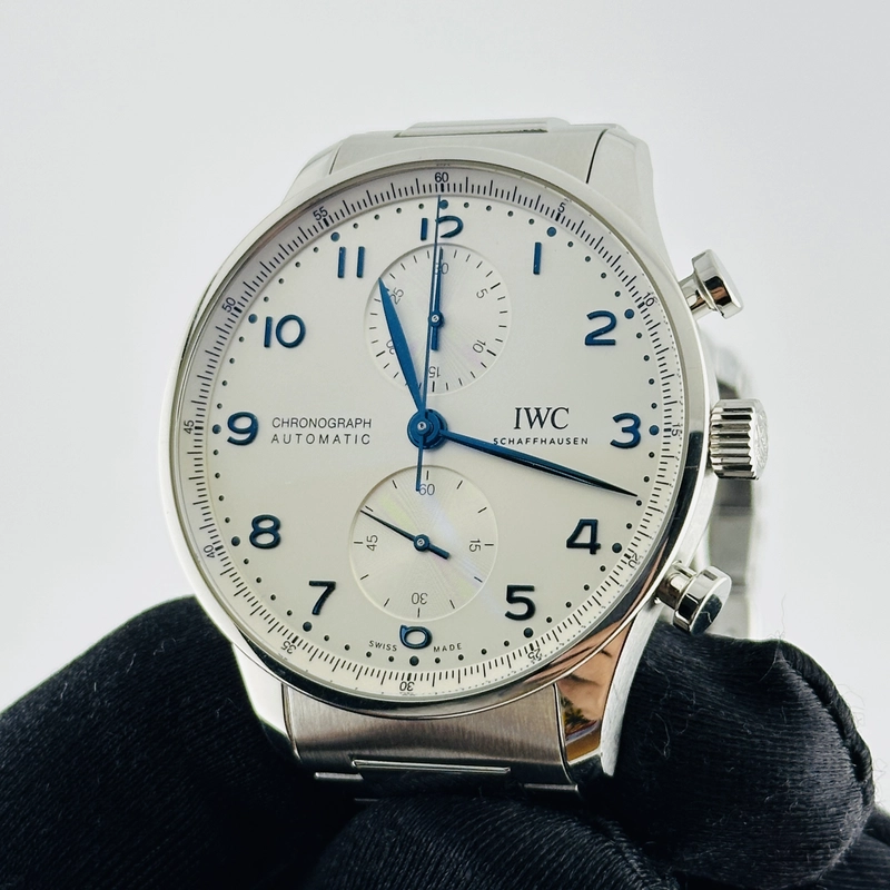 Iwc Portugieser Chronograph Silver Dial on Leather Strap Ref. IW371605 Card 2020 view 3