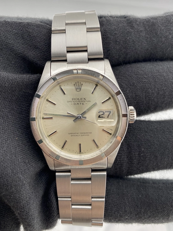 Rolex Oyster Perpetual Date Silver Index Dial on Oyster Ref. 1501 1971 view 2