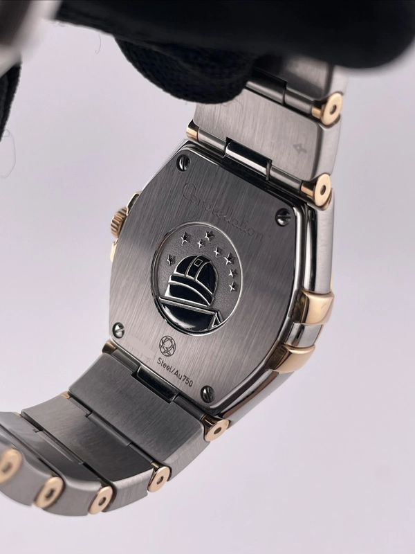 Omega Constellation M.O.P Diamond Dial on Pink Gold & Stainless Steel Bracelet Ref. 123.20.24.60.55.001 view 5