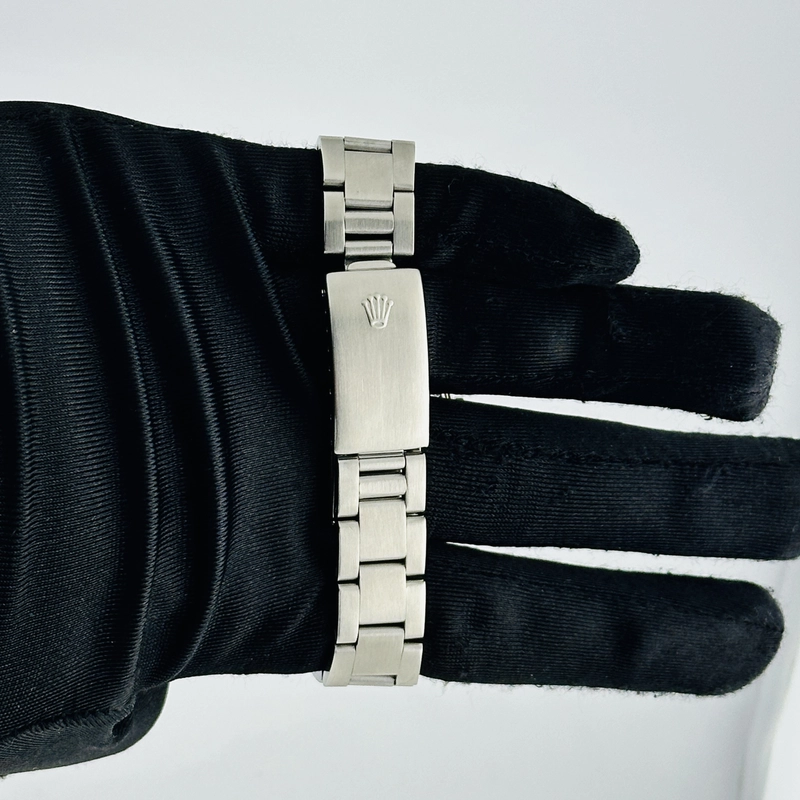 Rolex Air-King Silver Dial on Oyster Ref. 14000 1990 view 3