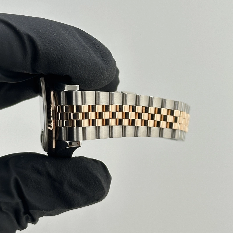 Rolex Datejust Lady Chocolate Roman Dial on Jubilee Hidden Clasp Bracelet Ref. 279171 Card 2017 view 6