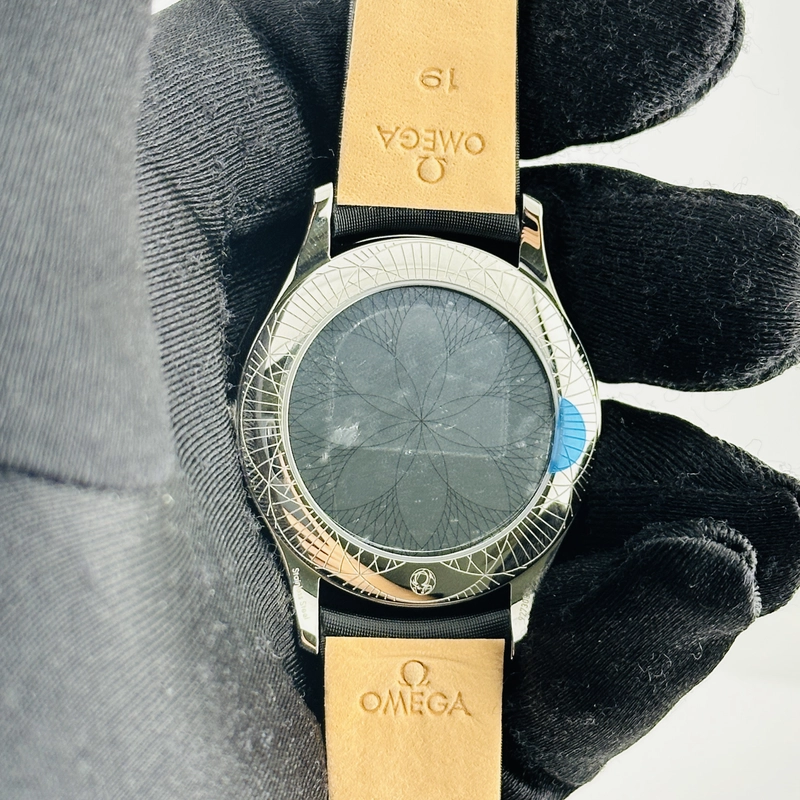 Omega De Ville Trésor Black Dial on Fabric Strap Ref. 428.17.39.60.01.001 Card Open Date view 8